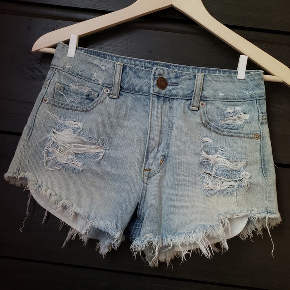 AE HIGH-WAISTED FESTIVAL DENIM SHORT - Picture 2 of 8